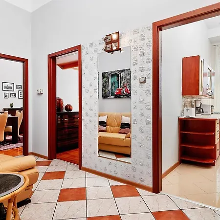 Nowa 12 Βρότσλαβ